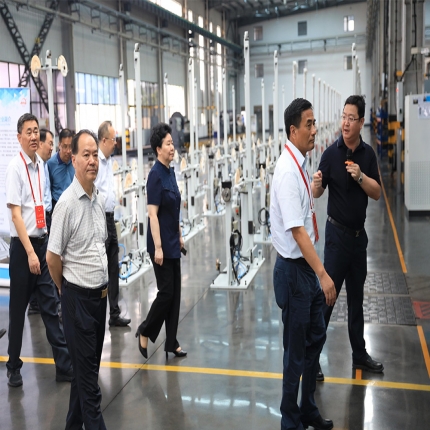 泰州市人大常委會副主任張育林率隊視察泰隆科技產業園項目