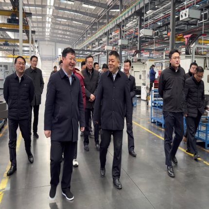 泰興市委書記、市長劉文榮帶隊(duì)調(diào)研泰隆復(fù)工復(fù)產(chǎn)情況